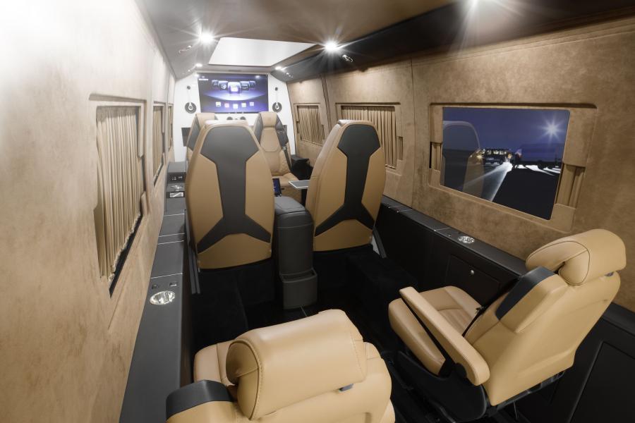 Интерьер Mercedes-Benz Sprinter Business Lounge by Brabus (Br.906) 2014 года  (фото 3 из 33)